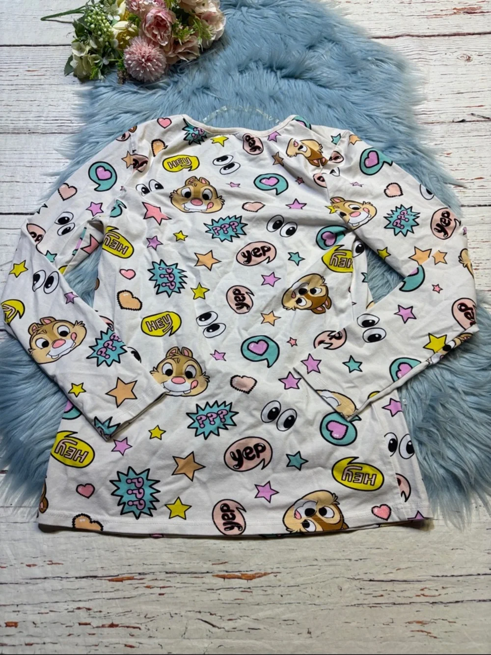 Disney Parks Chip ‘n Dale Long Sleeve Pajama Top sz S - Picture 7 of 8